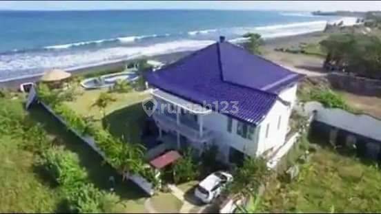 Luxury villa lantai 2 siap huni los pantai 1