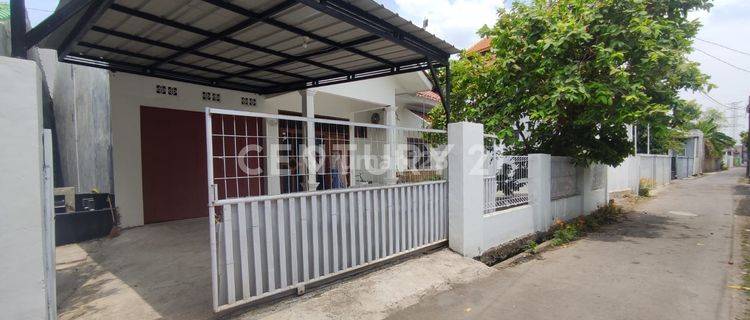 Rumah Luas Di  Semi Furnished Pusat Kota Cirebon 1