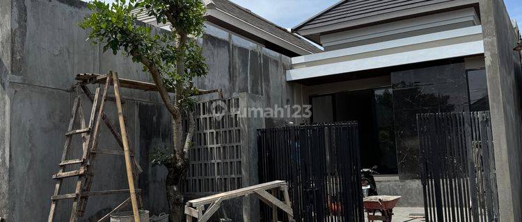 Rumah Mewah Full Furnished Dekat Bandara Adisucipto 1