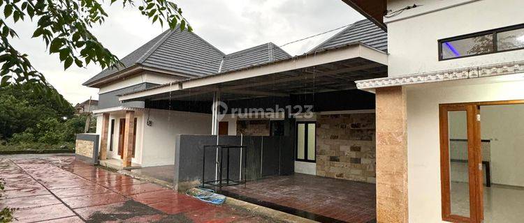 Rumah Cantik Murah Di Jalan Kaliurang Km 13 1