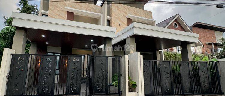 Rumah Mewah 2 Lantai Di Jalan Kaliurang Km 12,5 1