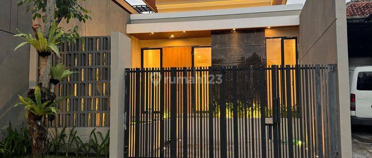 Rumah Mewah Full Furnished Dekat Banadara Adisucipto 1