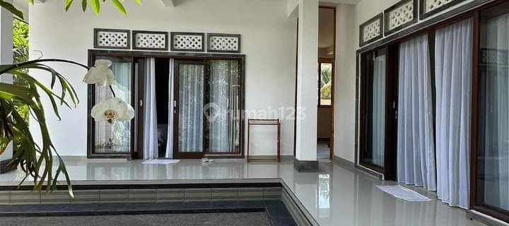 Disewakan Rumah Cantik 1
