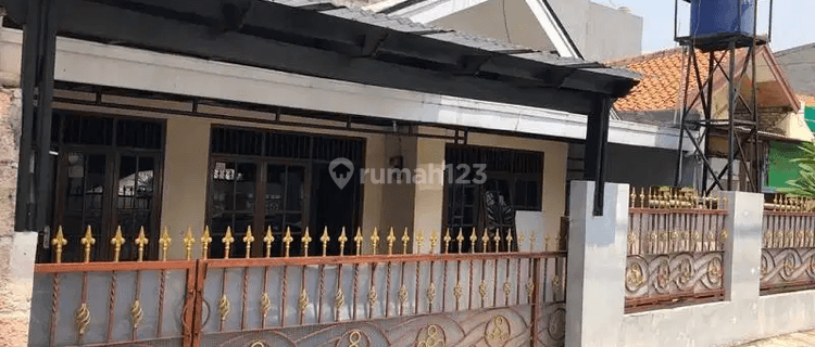 Rumah Tua 1 Lantai Tomang Jakbar 1