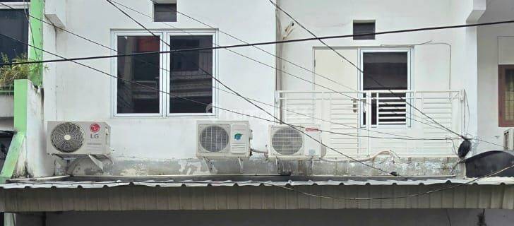 Dijual rumah 2,5 lantai komplek tanjung duren Jakarta Barat 1