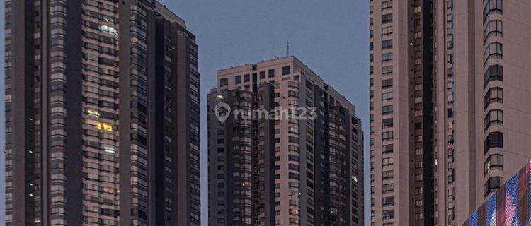 Kondominium Taman Anggrek Cantik Bagus Bersih Full Furnished  1