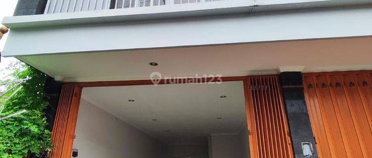 Down prices! Shophouse for sale in Panjer Denpasar Suitable for Boutique & Restaurant 1