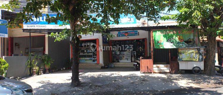 4 strategic and busy shop units for sale in Mertasari Sidakarya Denpasar Bali 1