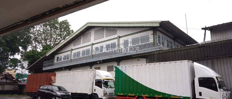 Ex Pabrik Minuman Ciangsana, Akses Container 40 Feet 1