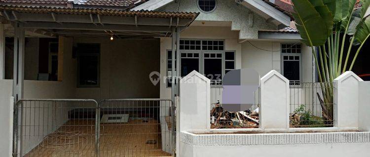 Rumah  1 lantai siap pakai di lingkungan yang strategis dekat ke mana mana di Griyaloka BSD 1