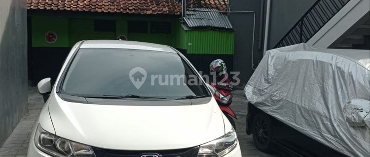 Active Boarding House Fully Occupied Main Road Access In Cikutra 1