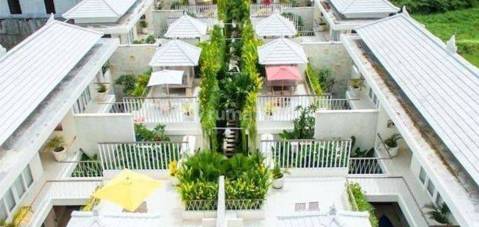 Villa complex for sale still operational in Berawa Canggu 1