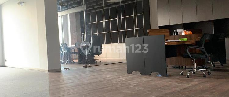 Ruko Rendeng 3 Floors at Sapphire Commercial Summarecon Bandung 1