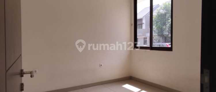 Sewa Rumah Siap Huni di Cluster Cyntia Summarecon Bandung 1