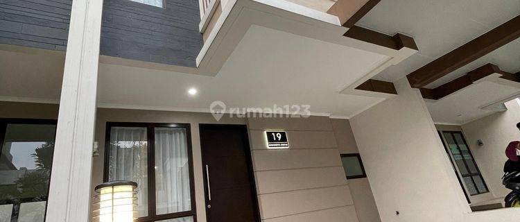 Sewa Rumah Mewah Siap Huni di Cluster Podomoro Park Bandung 1