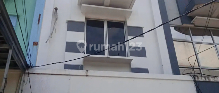 Strategic Shop House by the Main Road Kalimalang, Bekasi City 1