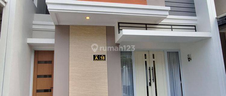 Rumah 2 Lantai Baru Furnished di Pamulang Siap Huni Bebas Banjir 1