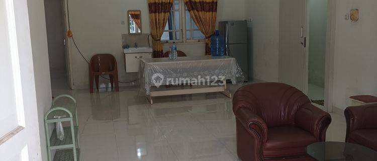 Rumah Semi Furnished Kontrakan Bagus SHM - Sertifikat Hak Milik di Alauddin 1