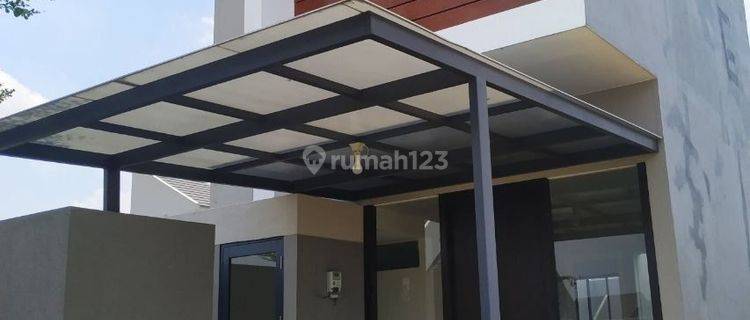 Rumah Second 2 Lantai Semi Furnished Di Menganti Gresik  1