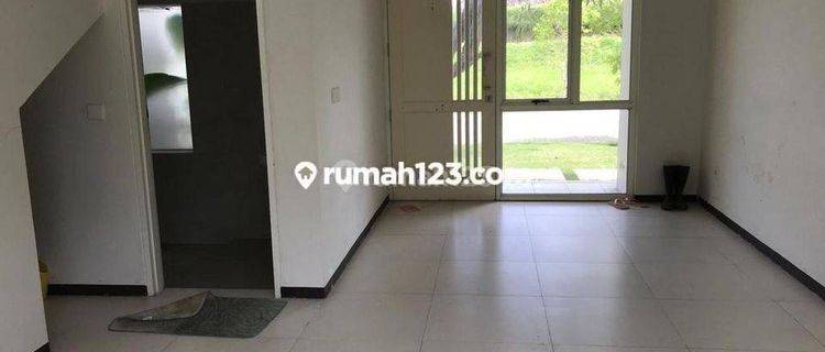 Rumah Simple Cozy Dan Luas Kota Baru Parahyangan, Padalarang 1