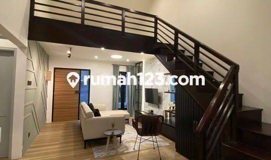 Rumah European House Full Furnish Trendy, Kota Baru Parahyangan  1