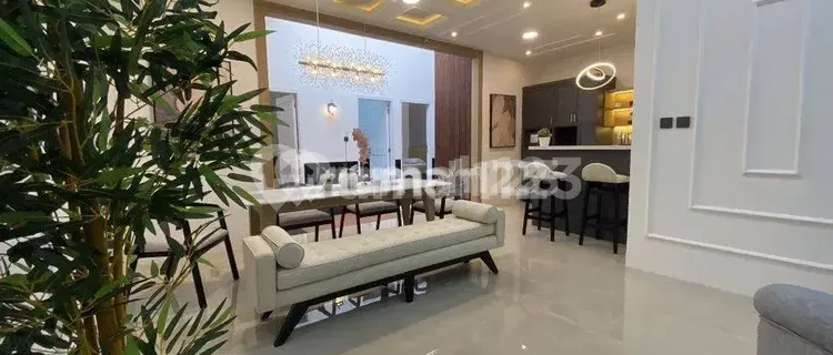 Prime House in Tatar Wangsakerta, Kota Baru Parahyangan, Bandung 1