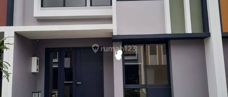 Rumah 2 Lantai Baru ada AC di Cluster Baroni  1