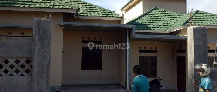 Rumah siap huni lokasi nyaman 1