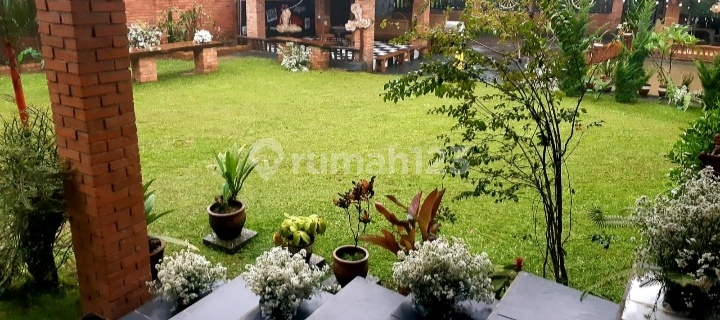 Villa Mewah dengan Gazebo dan Aula Serbaguna Hunian Idaman 2 Lantai 1