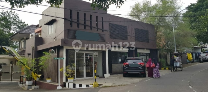 For Quick Sale, Office House Suitable For Business Space 1