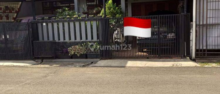 Rumah Murah Asri Dekat Kampus Itenas di Cikutra Baru 1