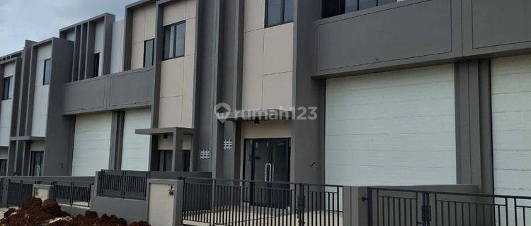 Gudang baru jadi, Taman Tekno X, Siap pakai, 136 m.psg., Container 40 feet bisa masuk, di BSD Serpong, Tangerang Selatan. 1