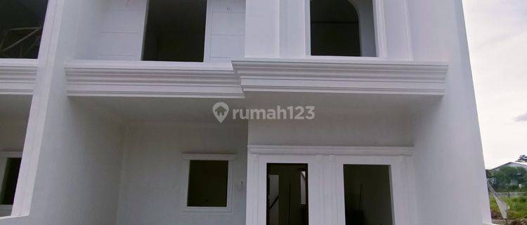 Rumah 2 Lantai Di Jl. Raya Cilodong Kostrad 1