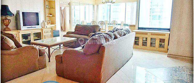 Taman Anggrek Condo 4+1 BR Special Unit Sdh Renov Hadap Pool+city 1