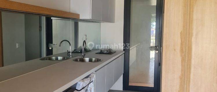 Disewakan Rumah Siap Huni Dan Furnished di Fleekhauz Bsd City 1