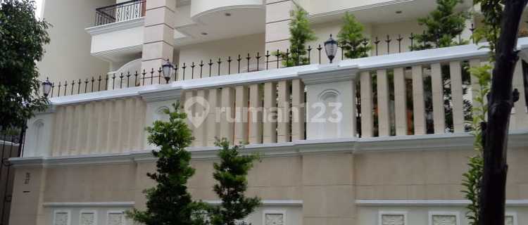 Rumah di Jual Pondok Indah Jl Duta,tasya Linda 1
