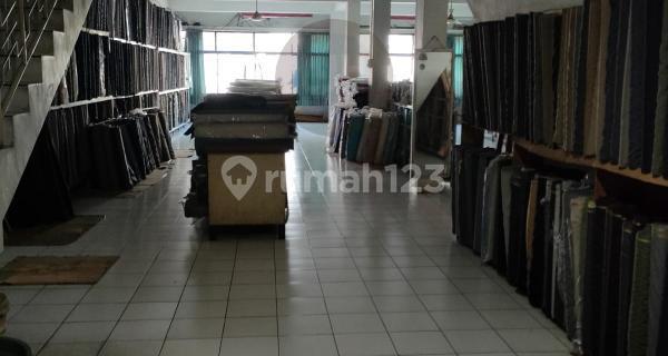 Ready-to-use shophouse on Agus Salim 1