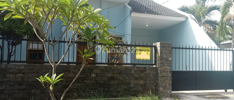 Rumah Pojok, Besar Siap Huni, Perum Puri Indah, Sidoarjo Kota 1