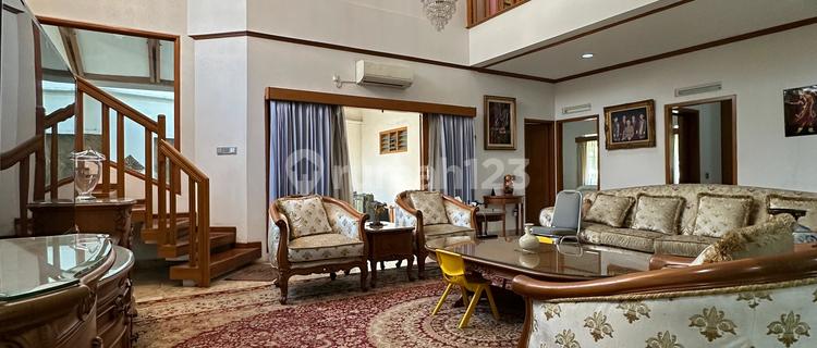 Cheapest! Classic House for Sale in Gated Cluster Lebak Bulus, South Jakarta. 1