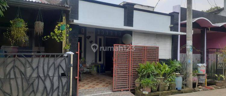 Rumah di Komplek Senopati Siap Huni Full Renov SHM Bagus 1