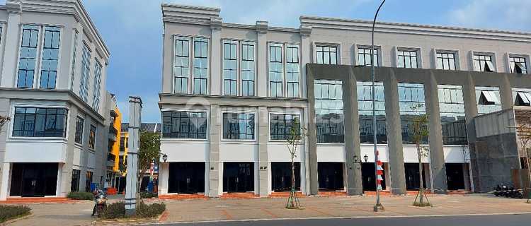 Commercial Shop House in Kelapa Gading Near Old Shanghai 1