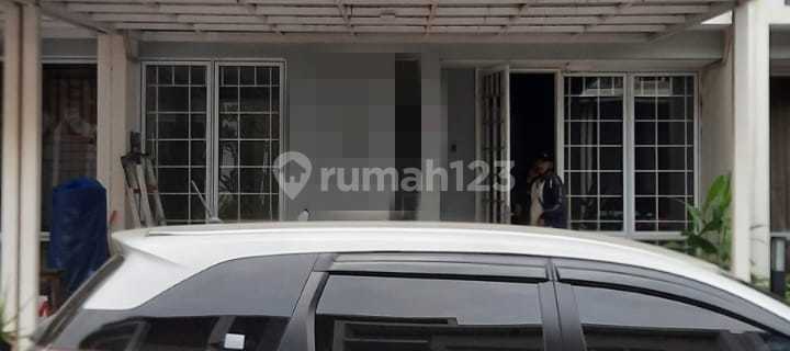 Rumah 2 Lantai Dalam Cluster JGC Cakung Jakarta Timur 1