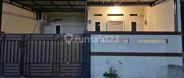 Ready-to-Occupy House in Taman Harapan Baru, Bekasi 1