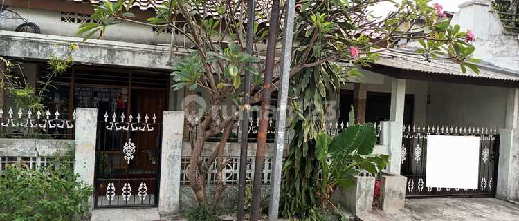 Rumah Bagus Siap Huni di jl Malaka, Duren Sawit Jakarta Timur 1