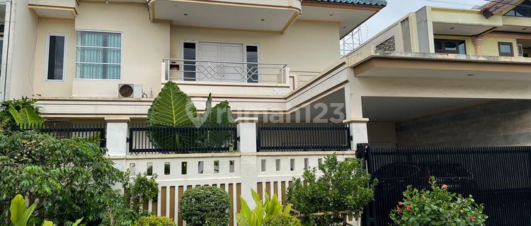 Rumah 3 Lantai Rapi Mewah Di Taman Modern Cakung Jaktim 1
