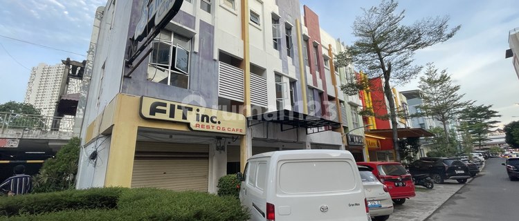 For Rent 3-Story Corner Shop House at Nagoya Citywalk, Batam 1