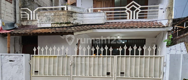 Dijual Rumah 2 Lantai di Bendungan Hilir, Jakarta Pusat. 1