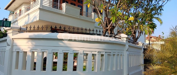 For Rent: House 450m2 Land, with Swimming Pool in Pondok Indah, South Jakarta 1