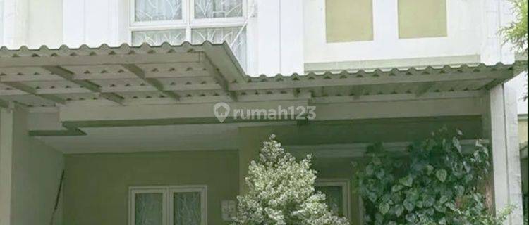 Rumah bagus dalam cluster Savia Nusaloka BSD Rumah di Savia Nusaloka BSD 2 Lantai SHM Bagus 1