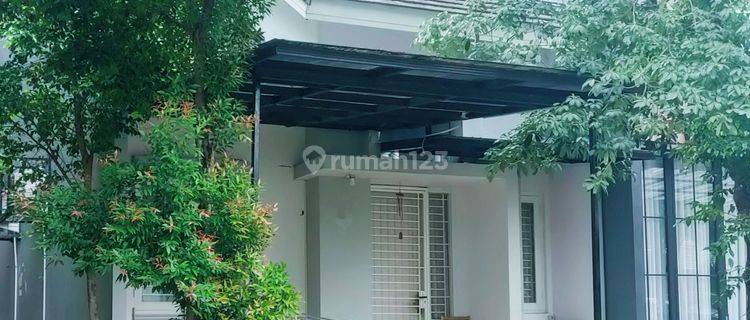 Rumah nyaman dalam cluster Neo Catalonia BSD Rumah di Neo Catalonia BSD SHM Timur 1